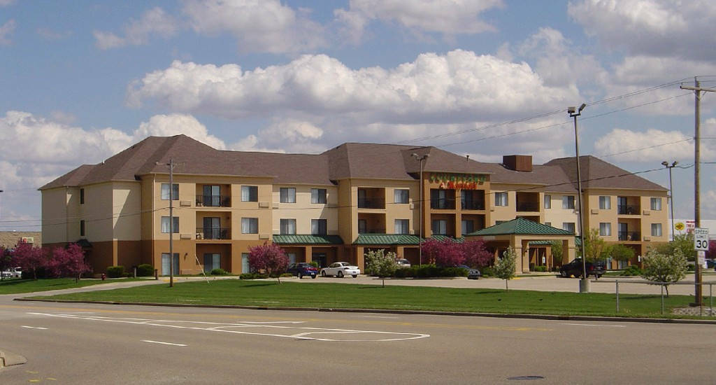 Hotel Courtyard By Marriott Bloomington Normal Exterior foto